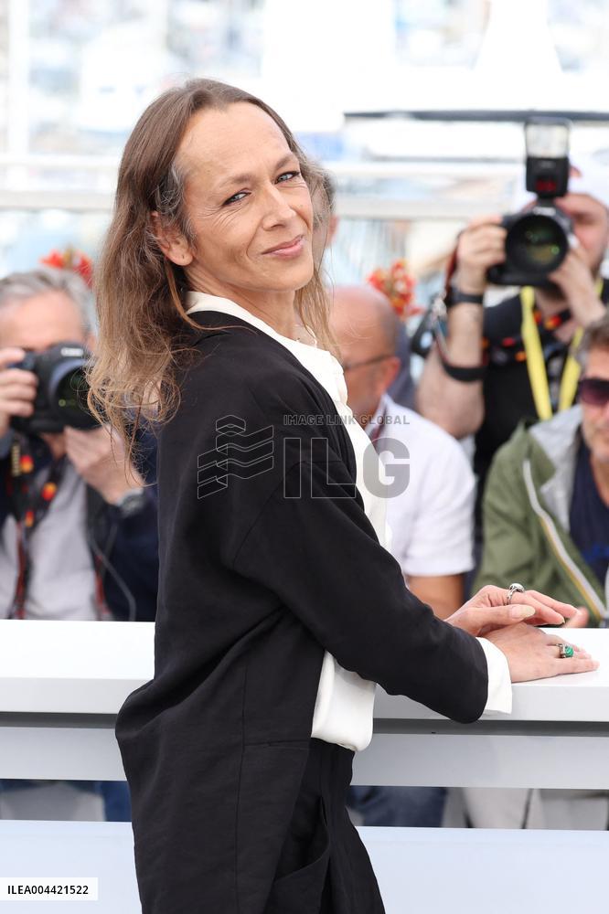 Cannes La Misteriosa Mirada Del Flamenco Photocall JD