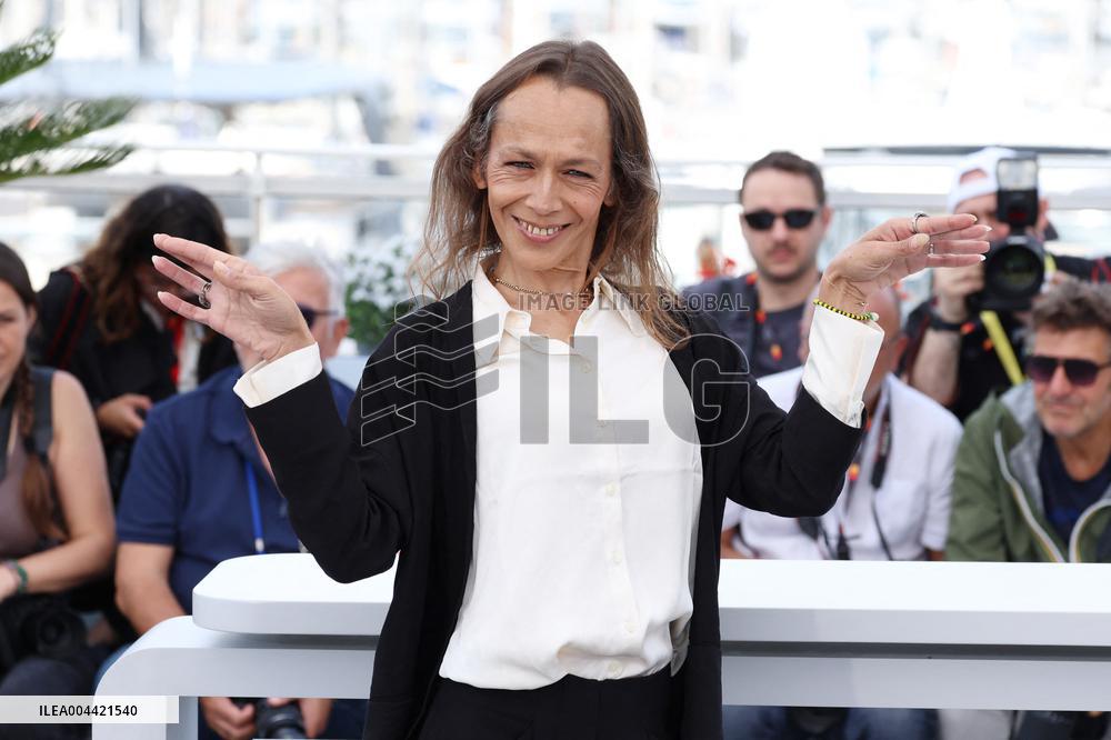 Cannes La Misteriosa Mirada Del Flamenco Photocall JD