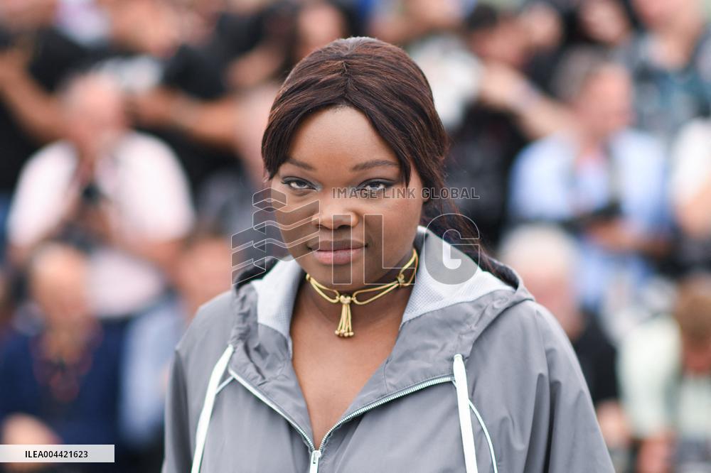 Cannes Dossier 137 Photocall AM