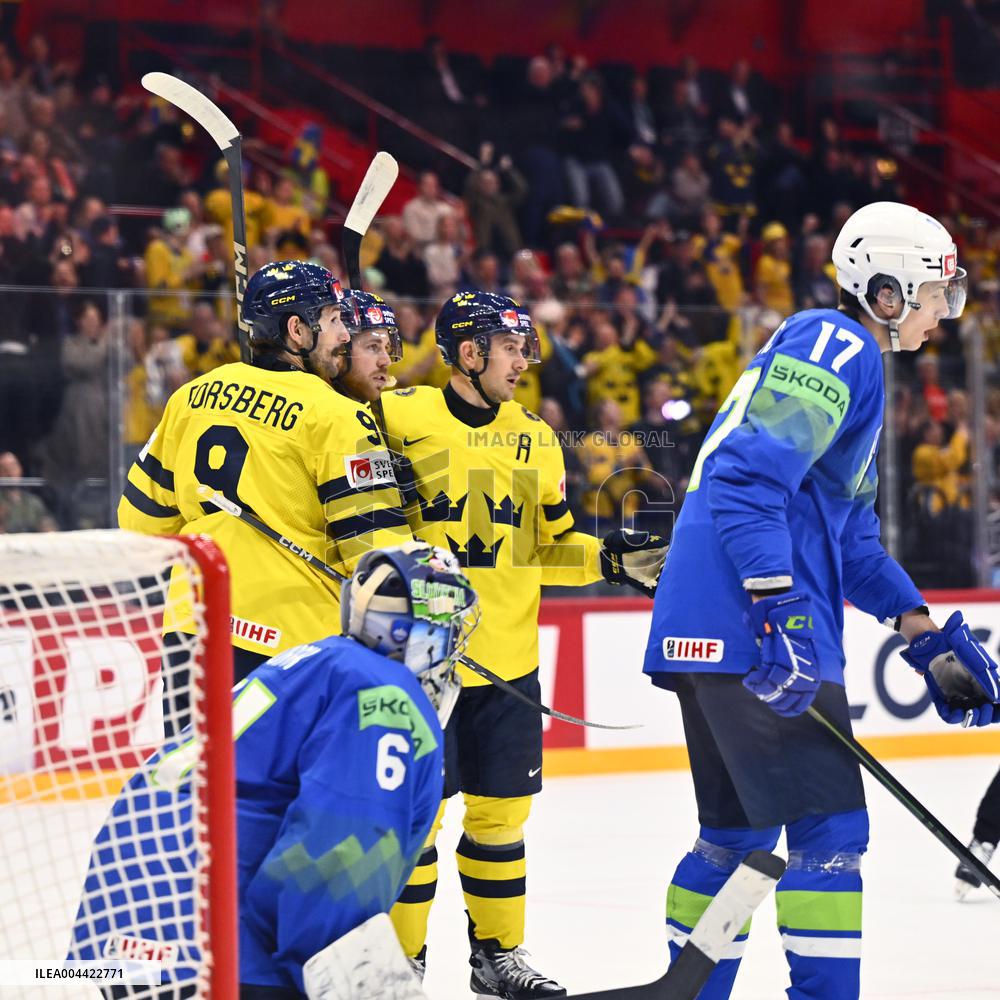 ICE HOCKEY WC SWEDEN-SLOVENIA