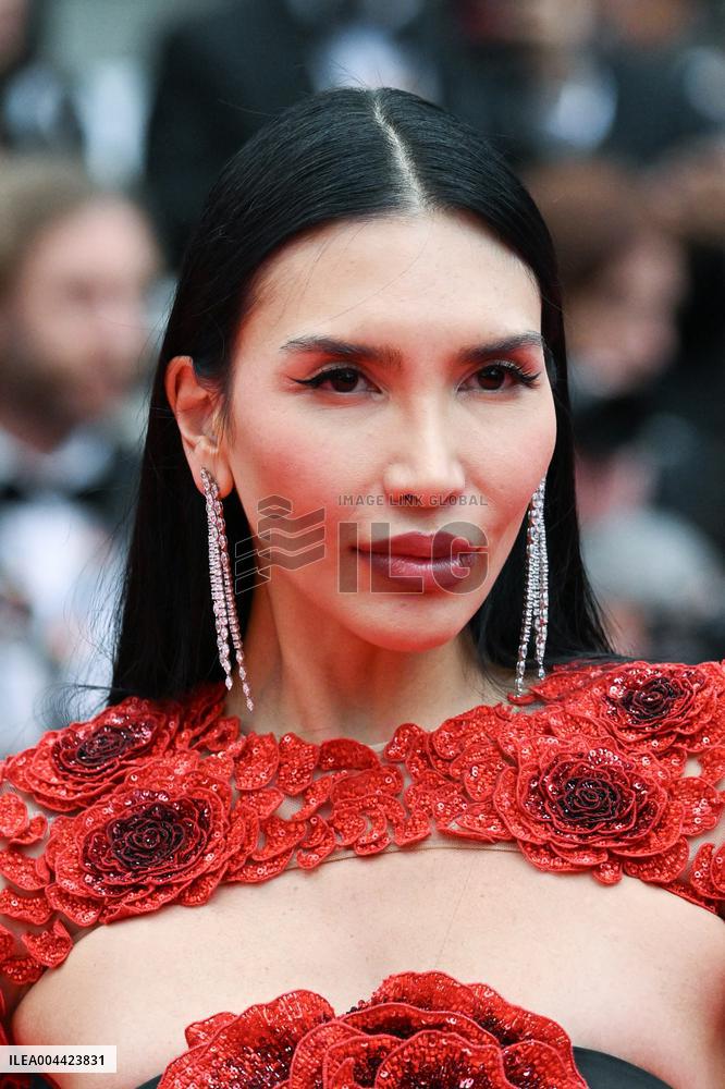 Cannes Eddington Premiere AM