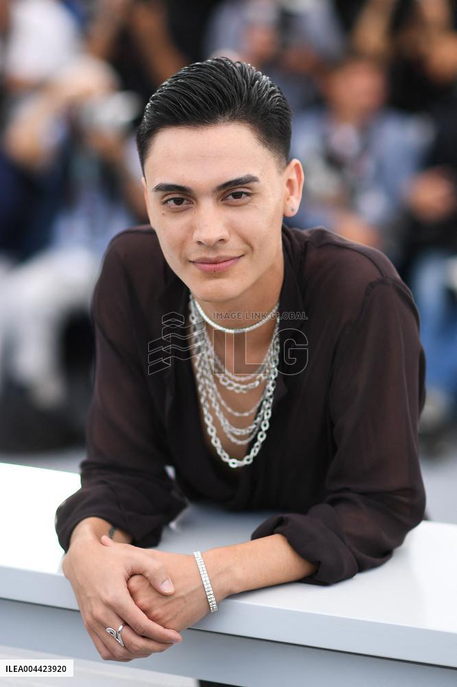 Cannes The Mysterious Gaze Of The Flamingo Photocall AM