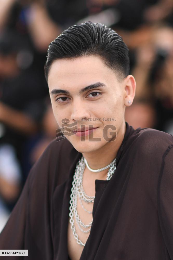 Cannes The Mysterious Gaze Of The Flamingo Photocall AM