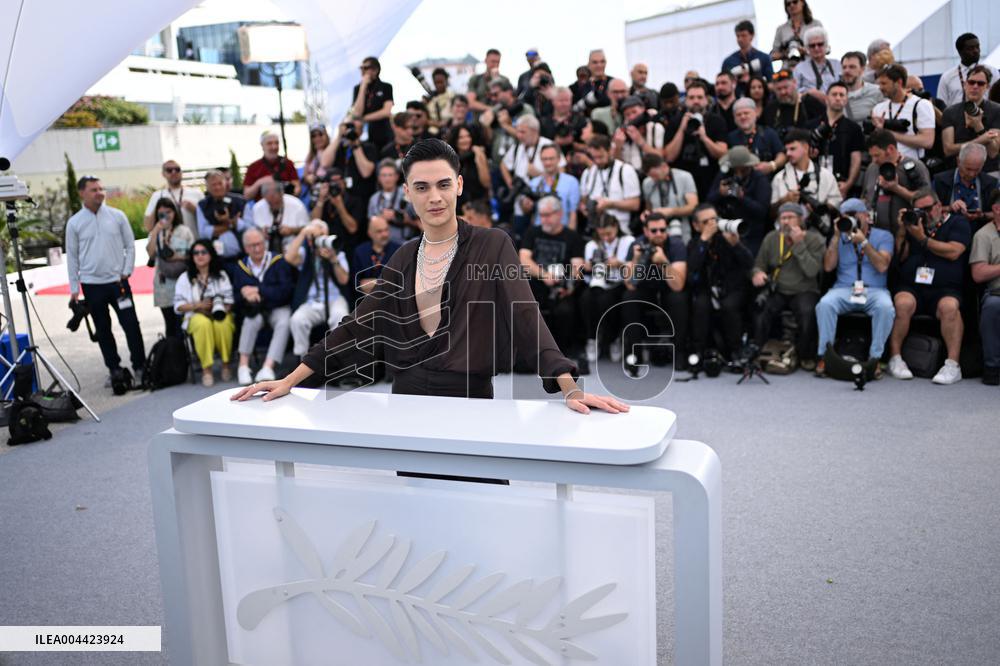 Cannes The Mysterious Gaze Of The Flamingo Photocall AM