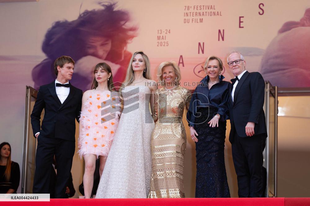 Cannes - Eddington Screening