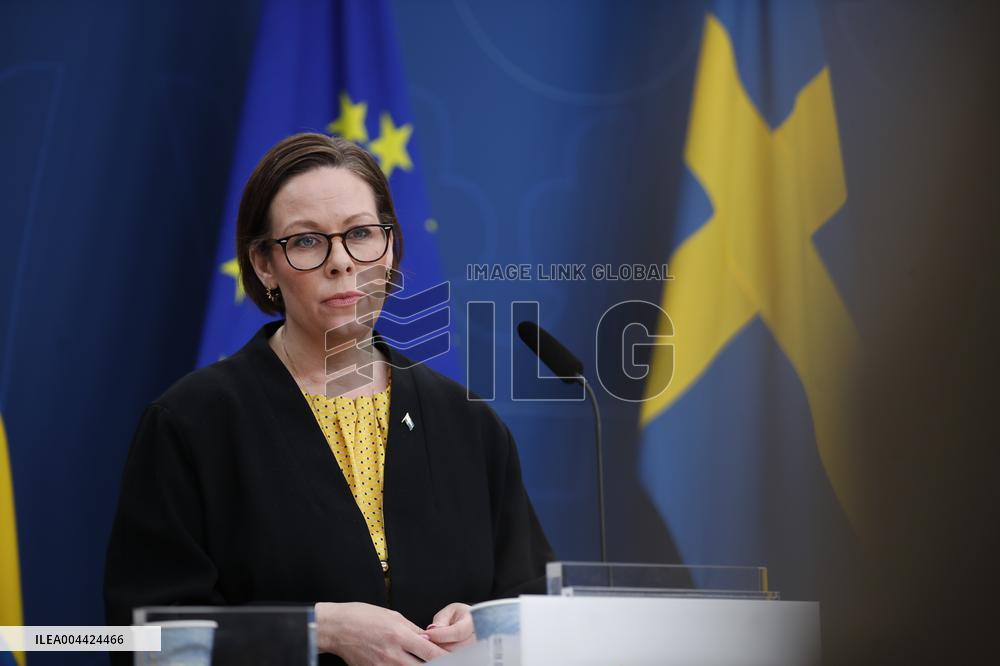 JOAKIM MEDIN BACK IN SWEDEN