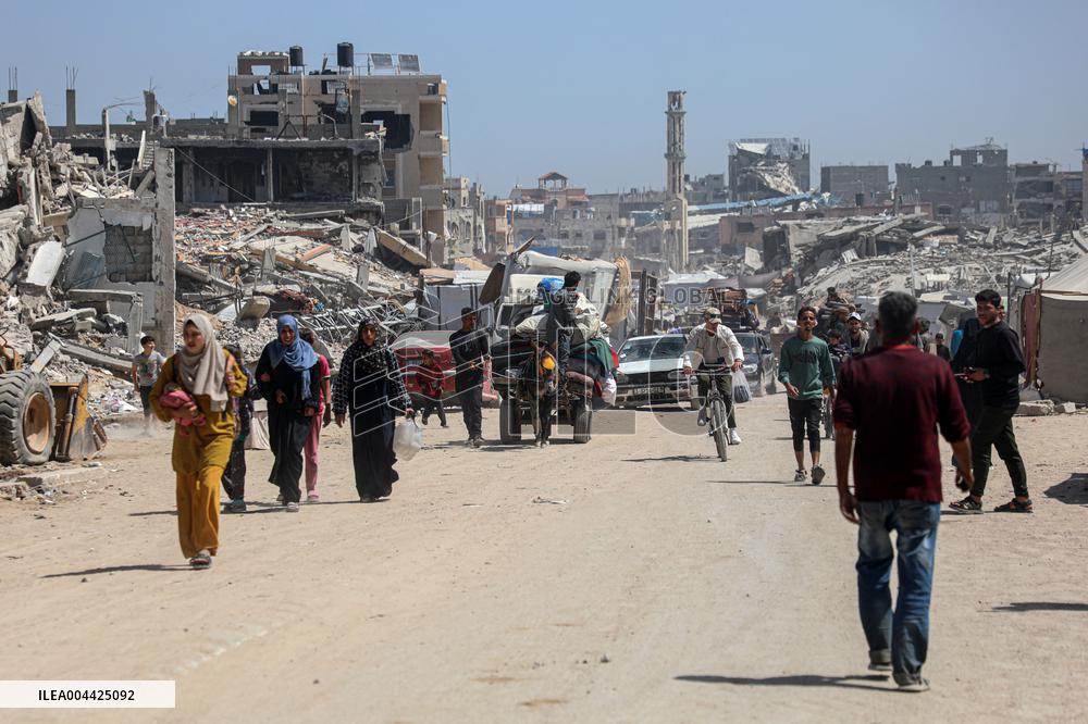 Displaced Palestinians in Gaza City - Palestine
