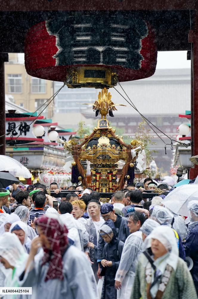 Sanja festival in Tokyo's Asakusa