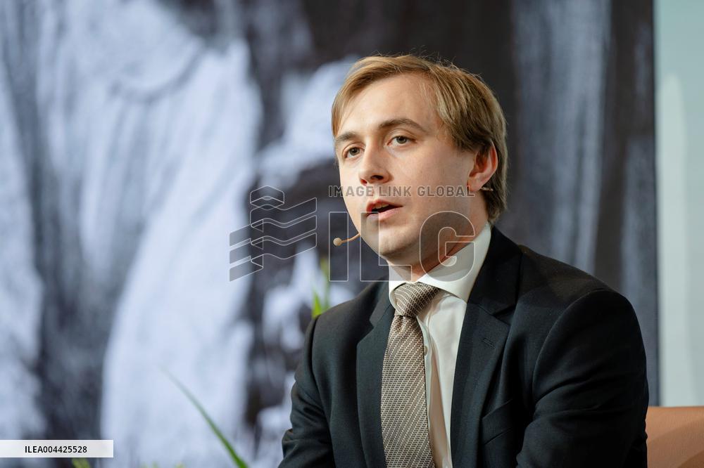 Lennart Meri conference in Tallinn: A Farewell to Peace?