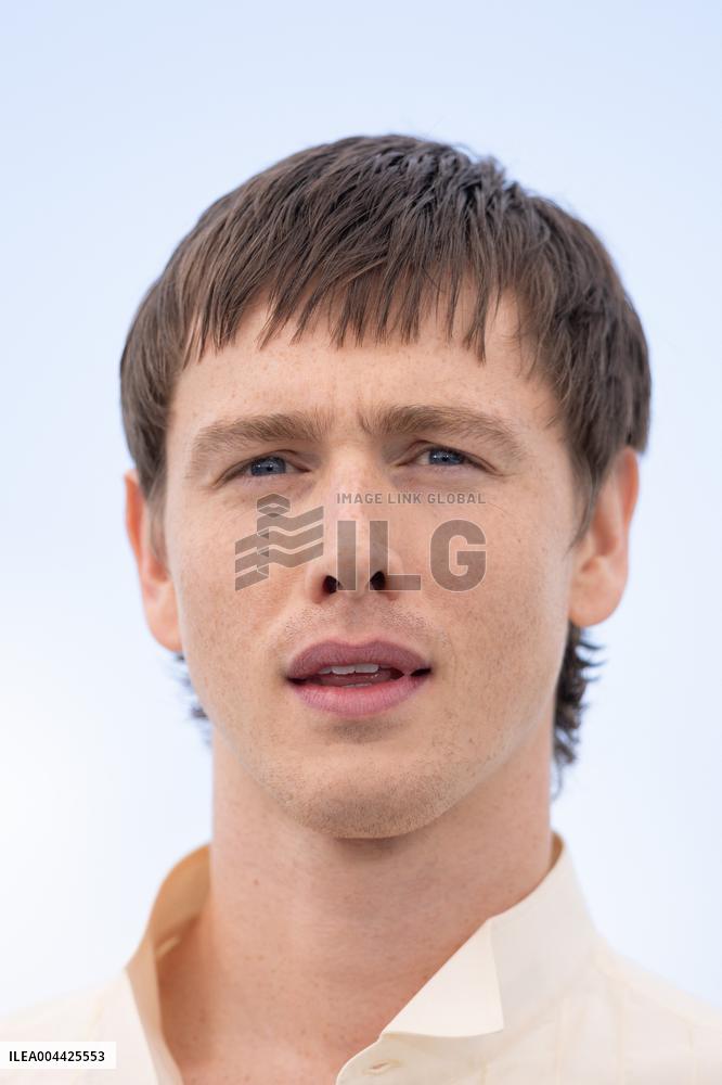 Cannes - Urchin Photocall