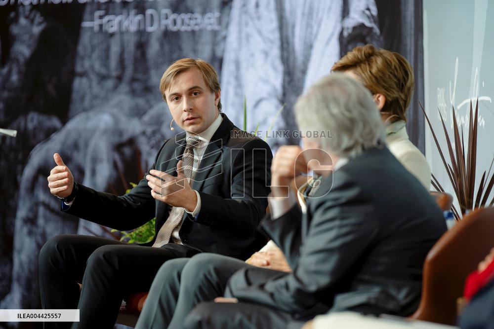 Lennart Meri conference in Tallinn: A Farewell to Peace?