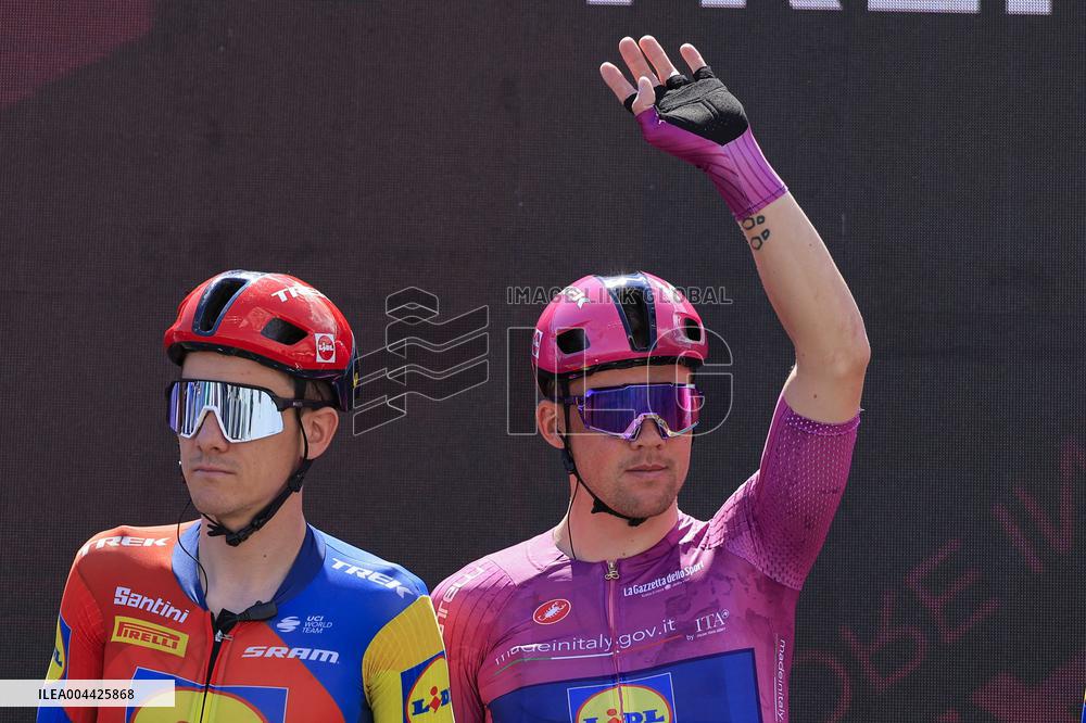 CICLISMO - Giro d'Italia - Stage 8 - Giulianova-Castelraimondo