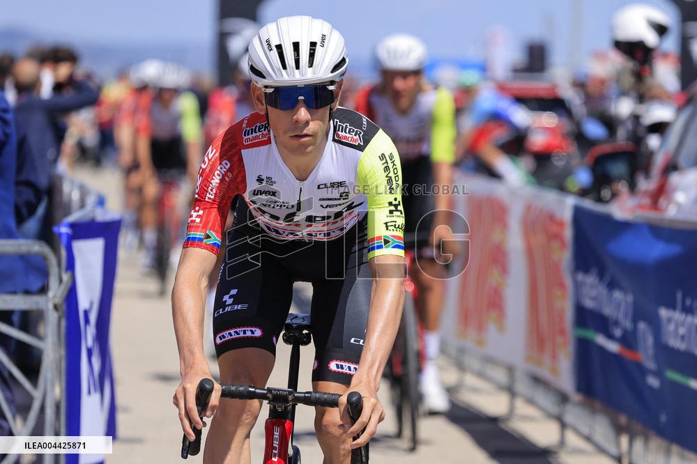 CICLISMO - Giro d'Italia - Stage 8 - Giulianova-Castelraimondo