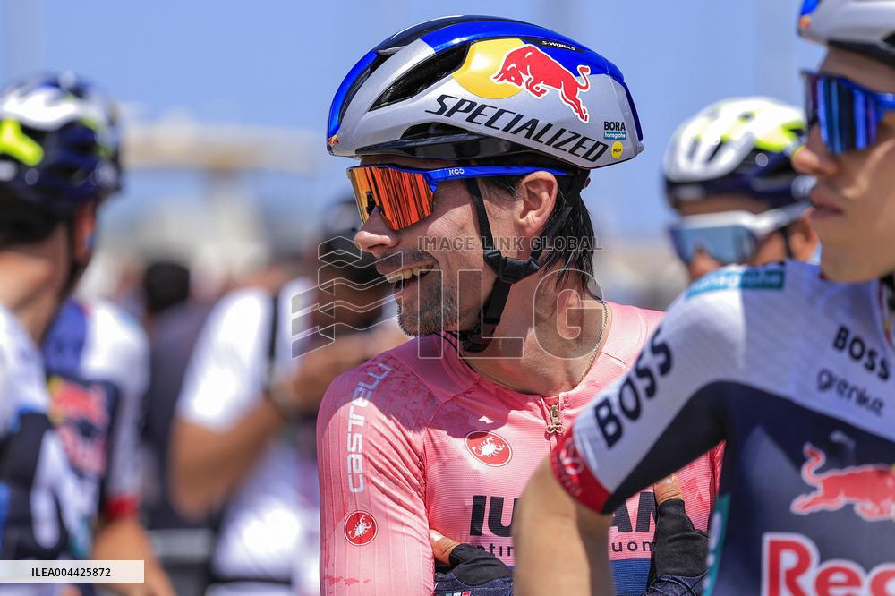CICLISMO - Giro d'Italia - Stage 8 - Giulianova-Castelraimondo