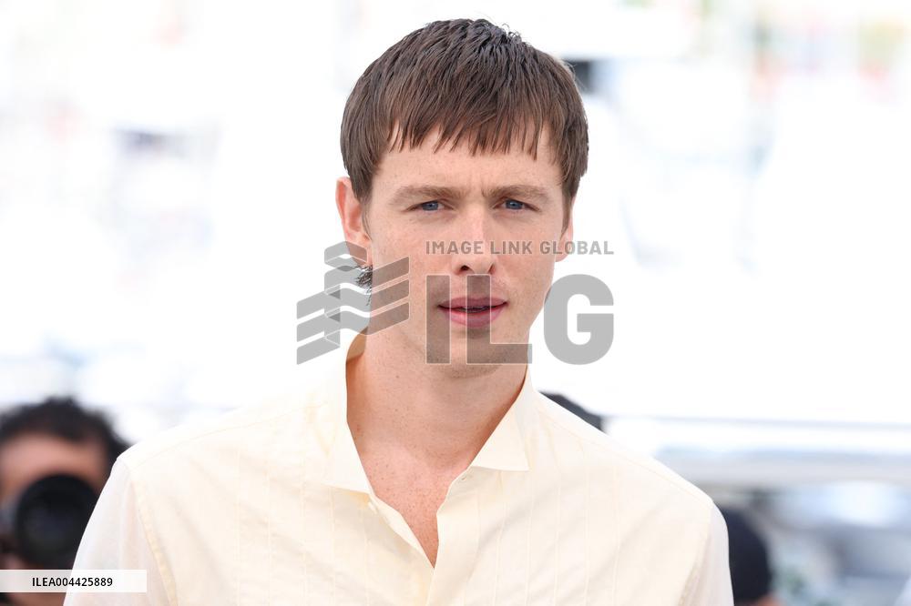 Cannes Urchin Photocall JD