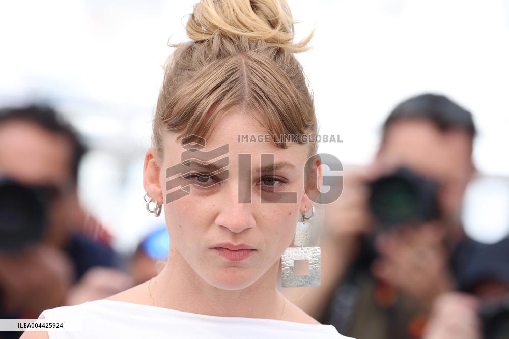 Cannes Urchin Photocall JD