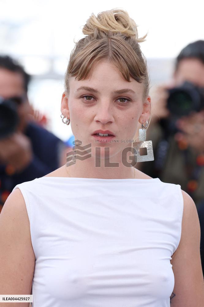 Cannes Urchin Photocall JD