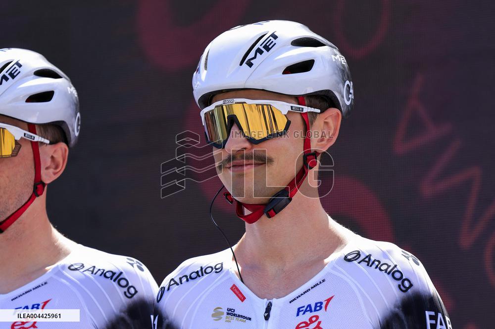CICLISMO - Giro d'Italia - Stage 8 - Giulianova-Castelraimondo