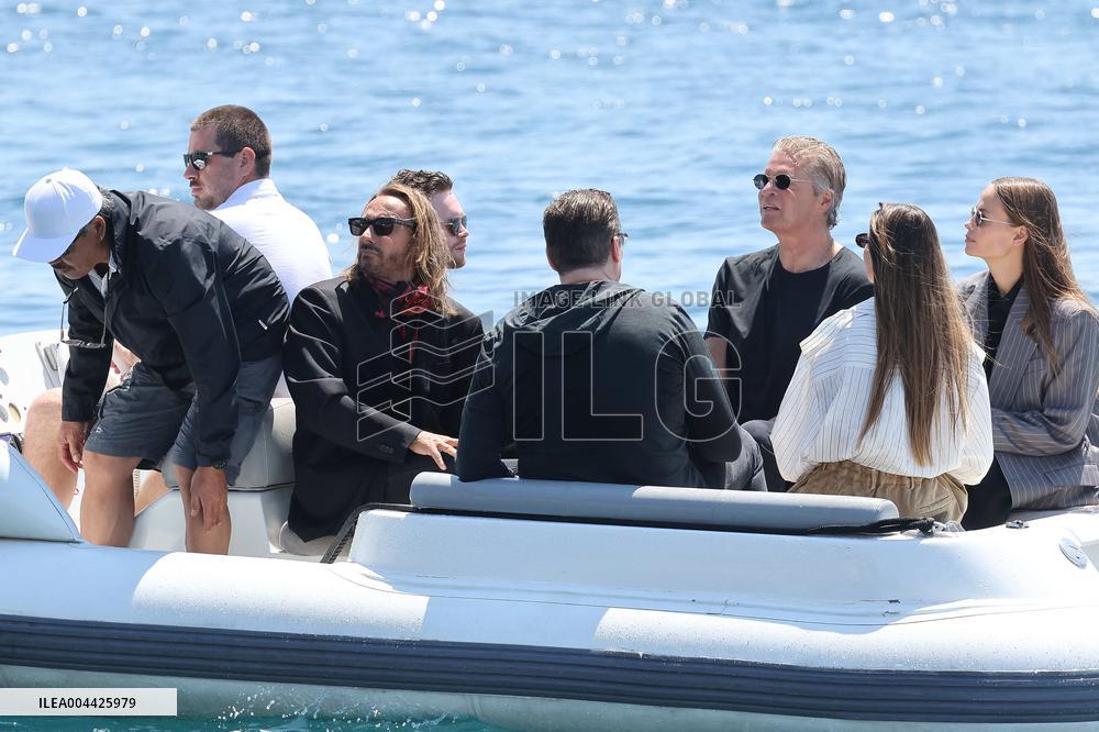 Bob Sinclar, His Girlfriend And Natacha Poly Arrives Eden Roc - Antibes
