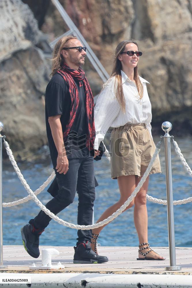 Bob Sinclar, His Girlfriend And Natacha Poly Arrives Eden Roc - Antibes