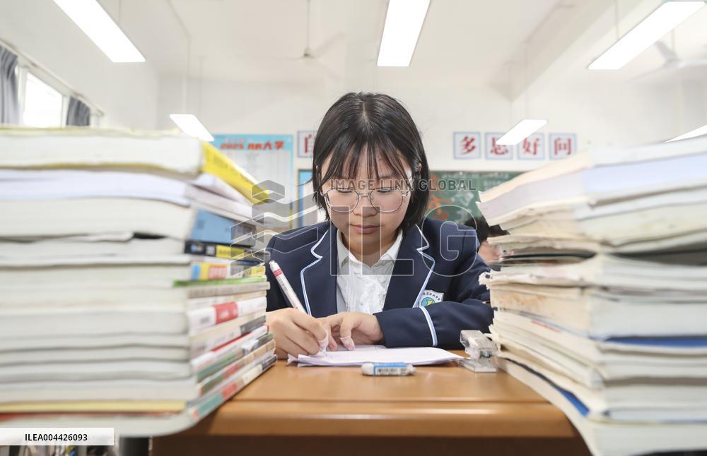 Gaokao Preparing