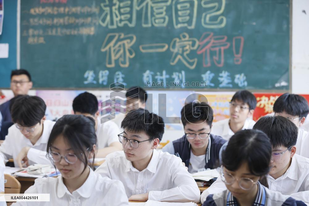 Gaokao Preparing