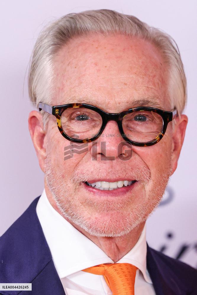 32nd Annual Race To Erase MS Gala - LA