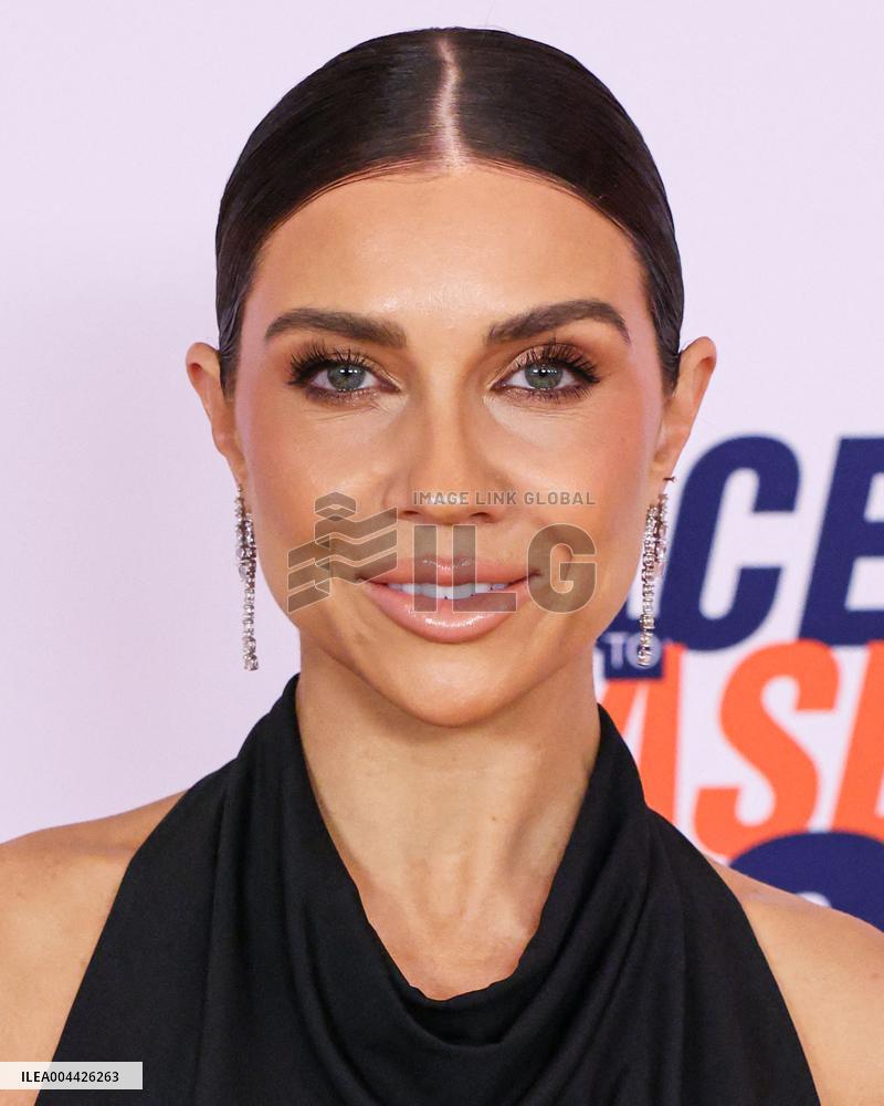 32nd Annual Race To Erase MS Gala - LA