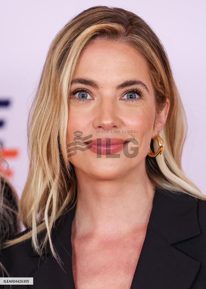 32nd Annual Race To Erase MS Gala - LA