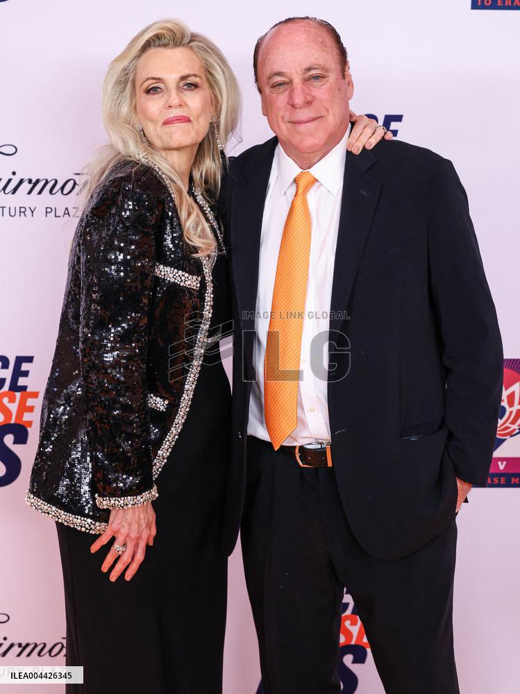 32nd Annual Race To Erase MS Gala - LA