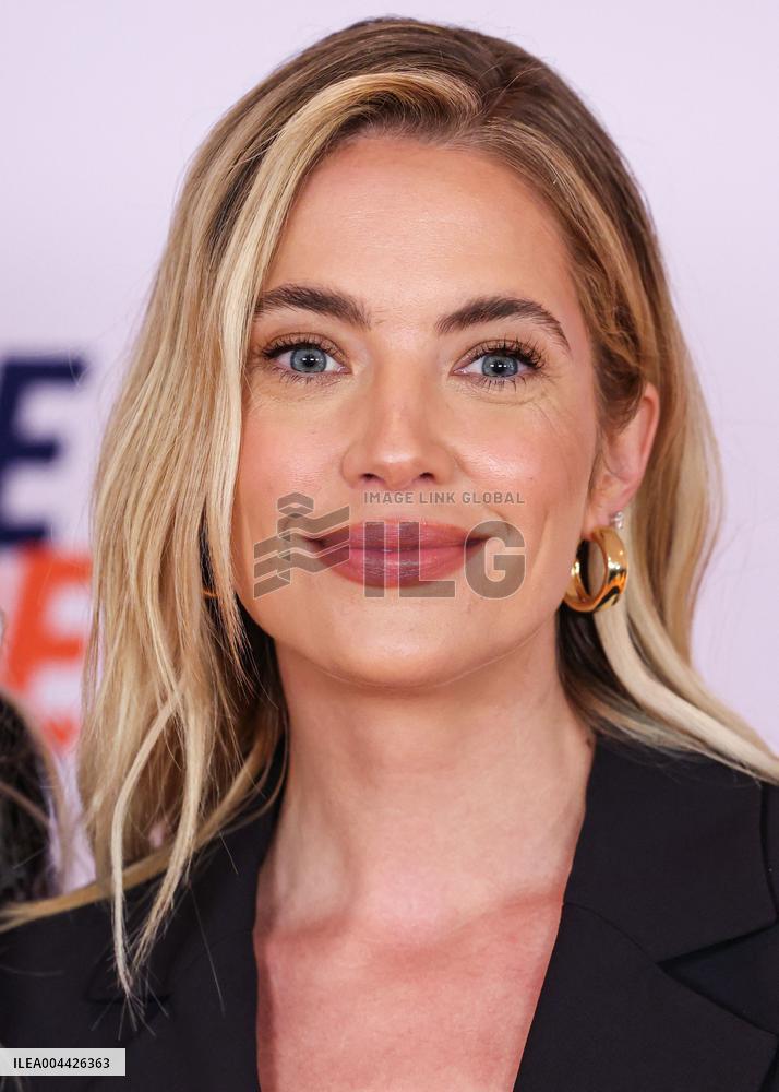 32nd Annual Race To Erase MS Gala - LA