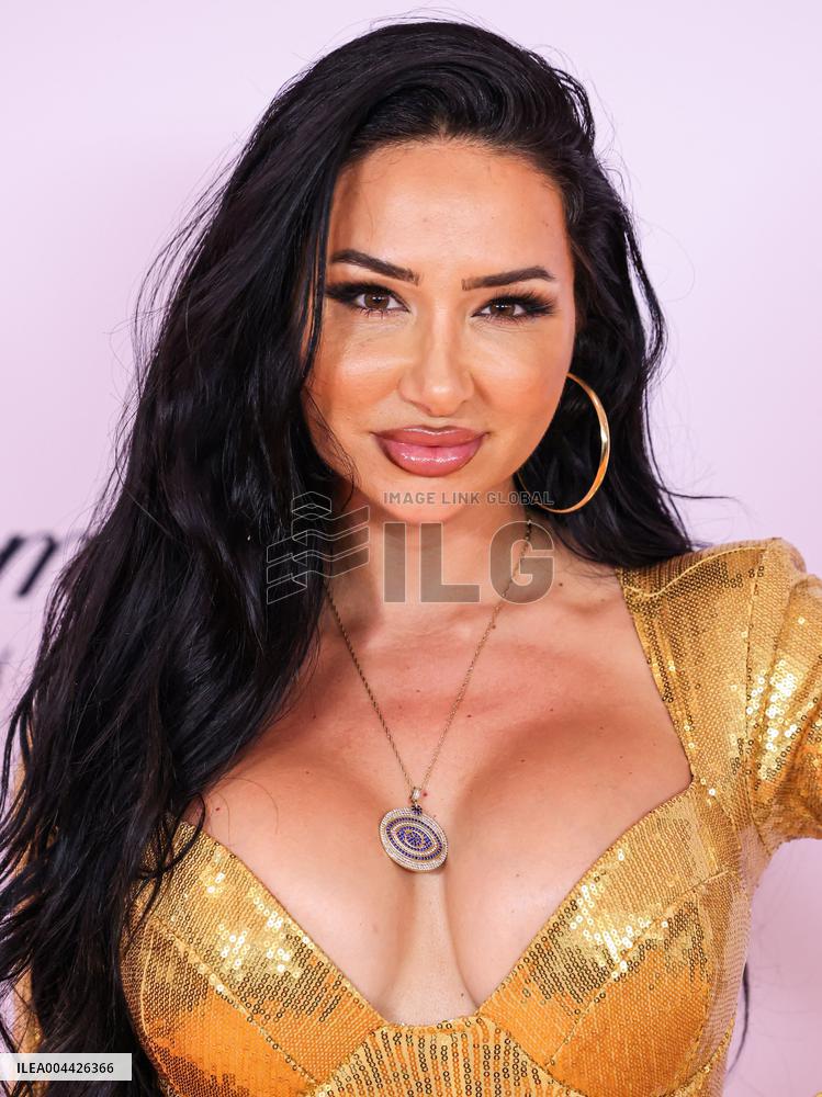 32nd Annual Race To Erase MS Gala - LA