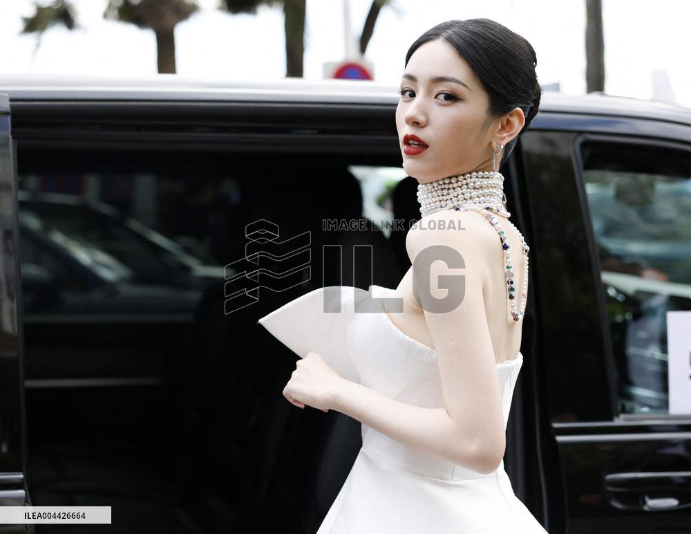 Cannes Zhou Ye leaves Hotel Martinez MP