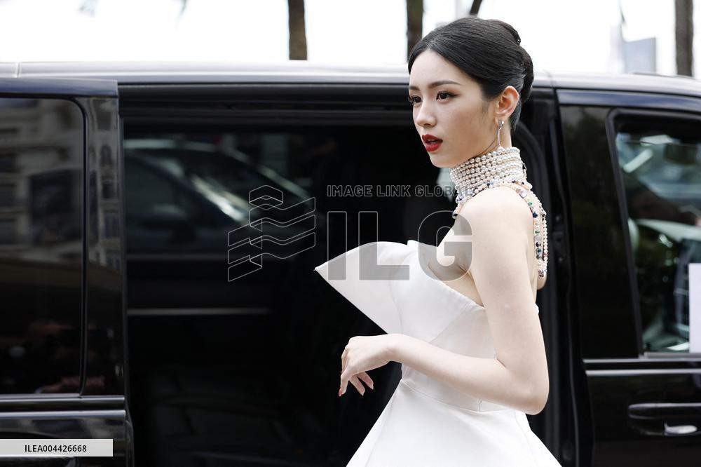 Cannes Zhou Ye leaves Hotel Martinez MP