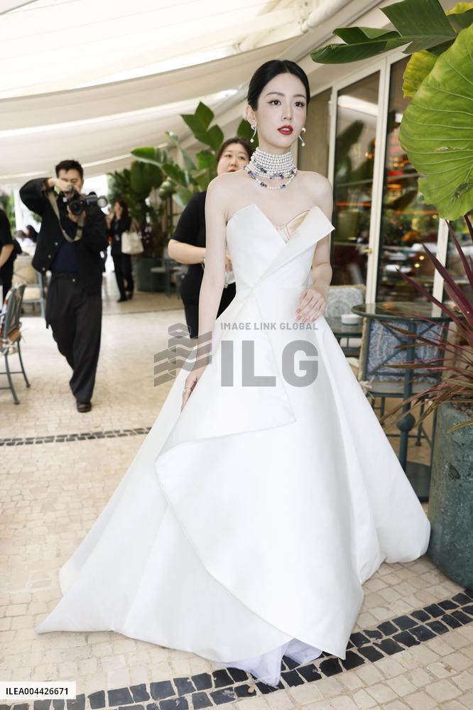 Cannes Zhou Ye leaves Hotel Martinez MP