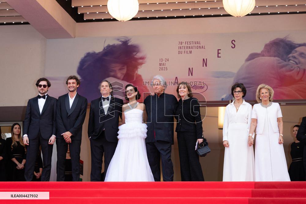 Cannes - Nouvelle Vague Red Carpet