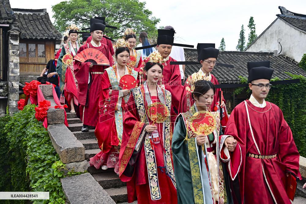 Collective Wedding Ceremony in Kunshan