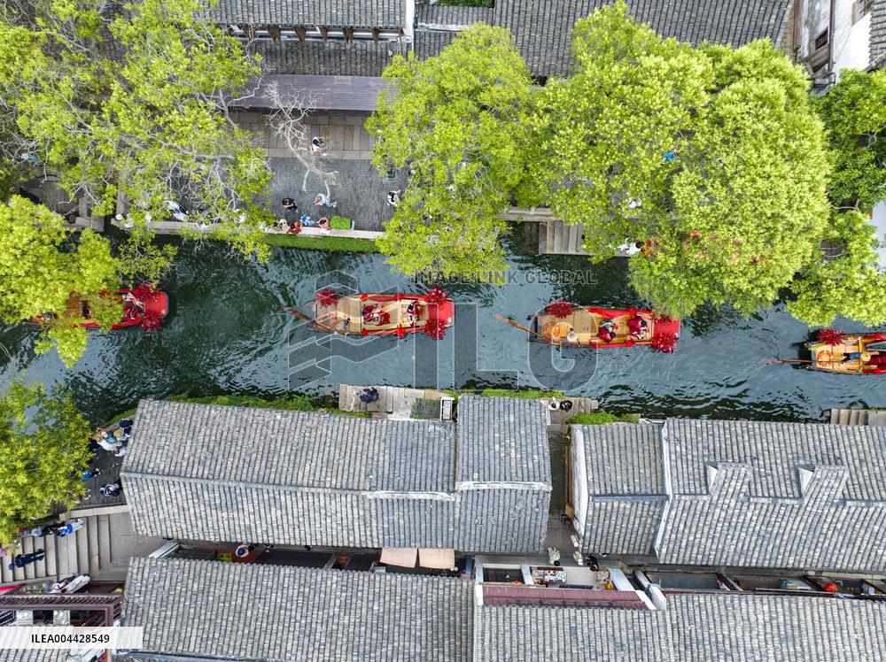 Collective Wedding Ceremony in Kunshan