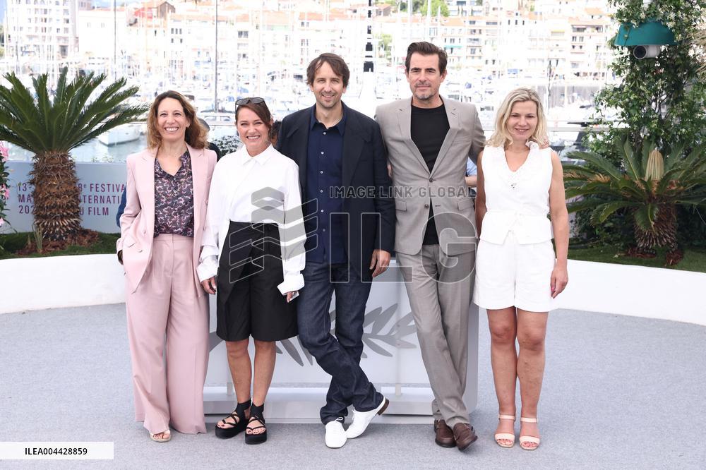 Cannes L'inconnu De La Grande Arche Photocall JD