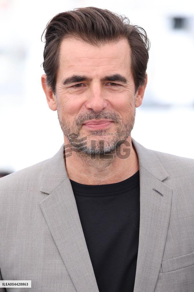 Cannes L'inconnu De La Grande Arche Photocall JD