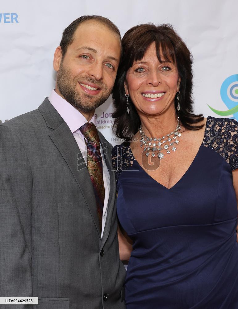 The Jonathan Foundation “Annual Spring Fundraiser” Honoring Denise Richards