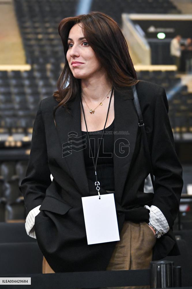 Tony Yoka Defeats Russian Fighter Arslan Yallyev - Paris