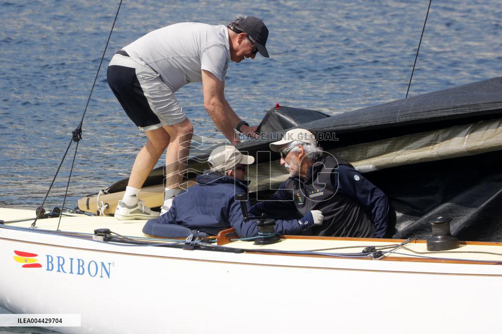 King Juan Carlos Kicks Off The Regattas - Sanxenxo