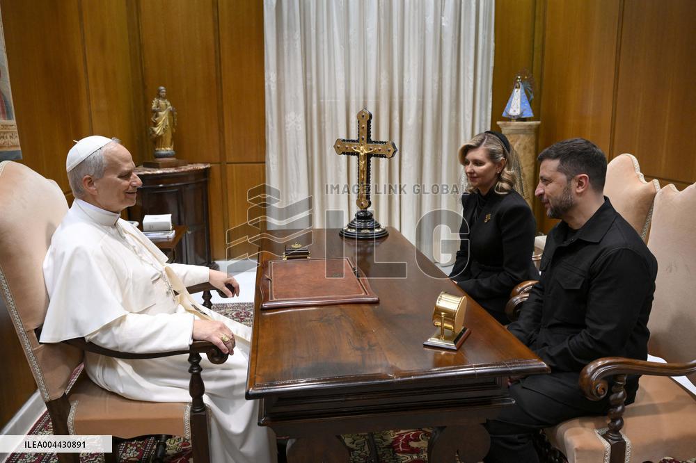 Pope Leo XIV Meets Ukrainian President Volodymyr Zelenskyy - Vatican