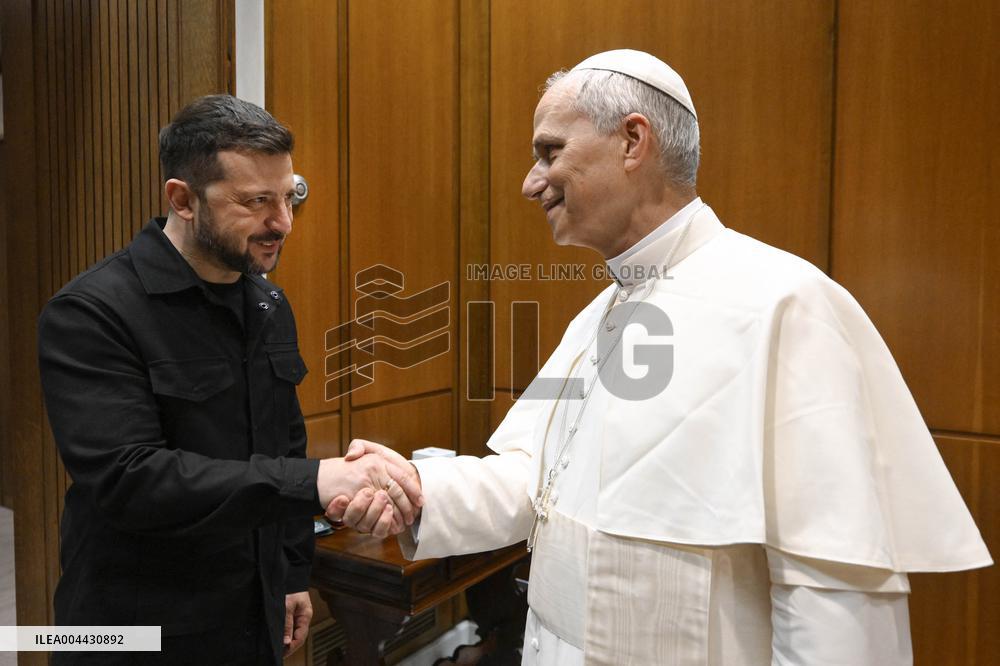 Pope Leo XIV Meets Ukrainian President Volodymyr Zelenskyy - Vatican