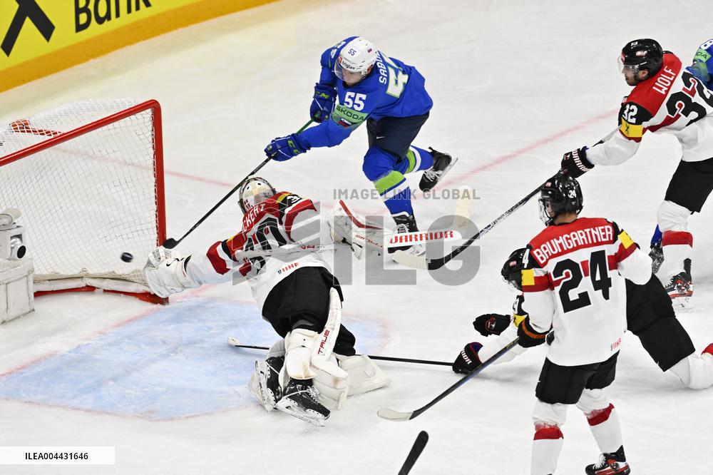 ICE HOCKEY WC SLOVENIA-AUSTRIA