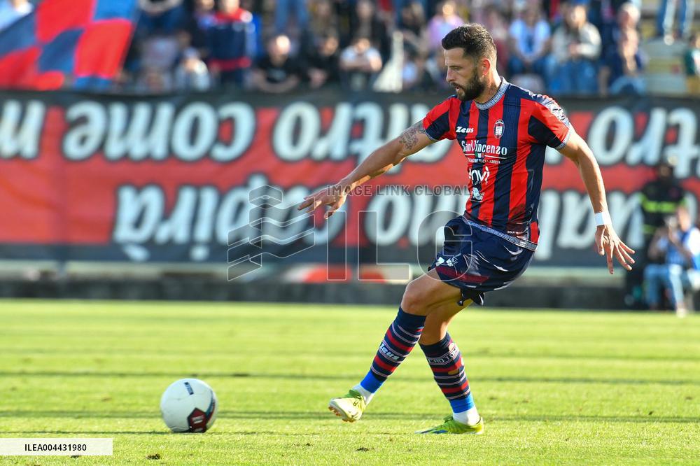 CALCIO - Serie C Italia - Crotone vs Vicenza
