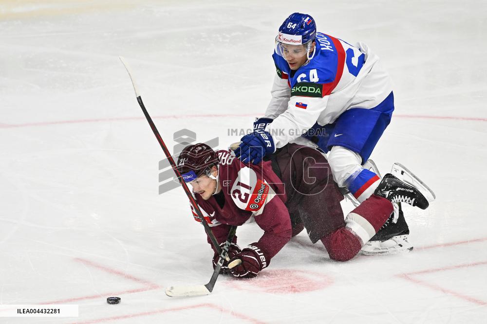 ICE HOCKEY WC SLOVAKIA-LATVIA