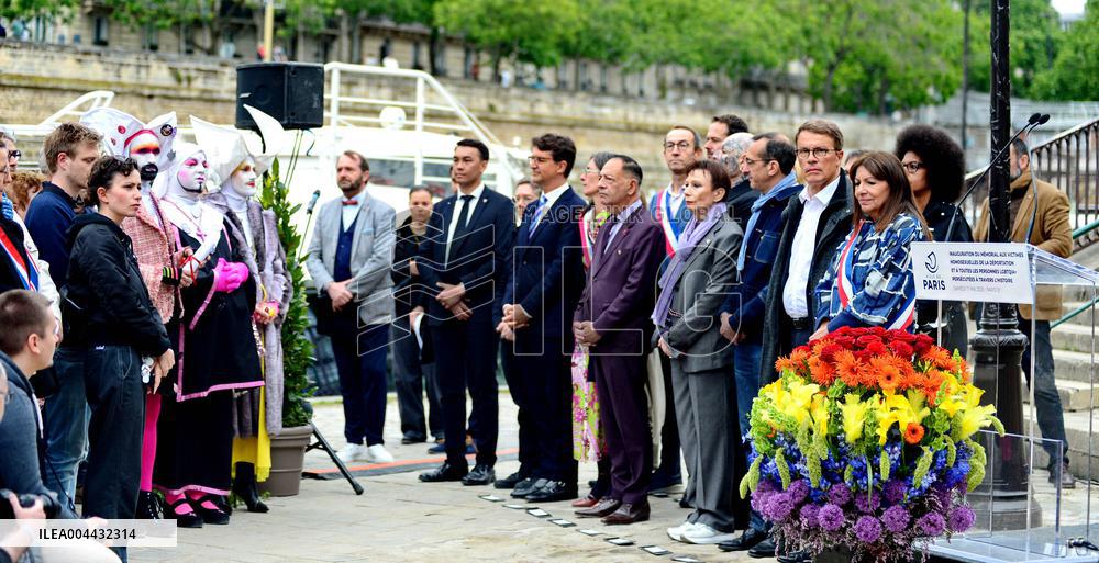 Memorial To The Homosexual Victims Of Deportation - Paris