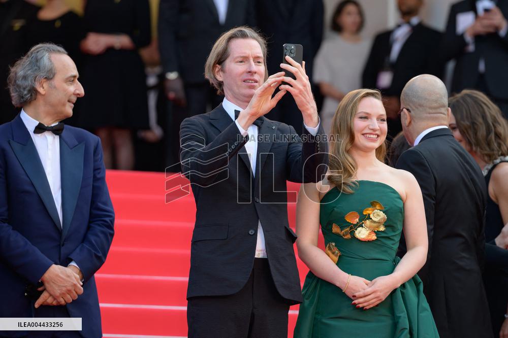 Cannes The Phoenician Scheme Red Carpet NG